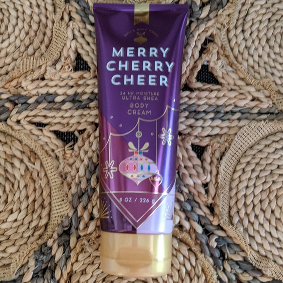Merry cherry cheer body cream